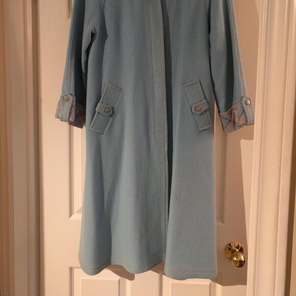 Beautiful Blue Coat - Picture 7 of 7